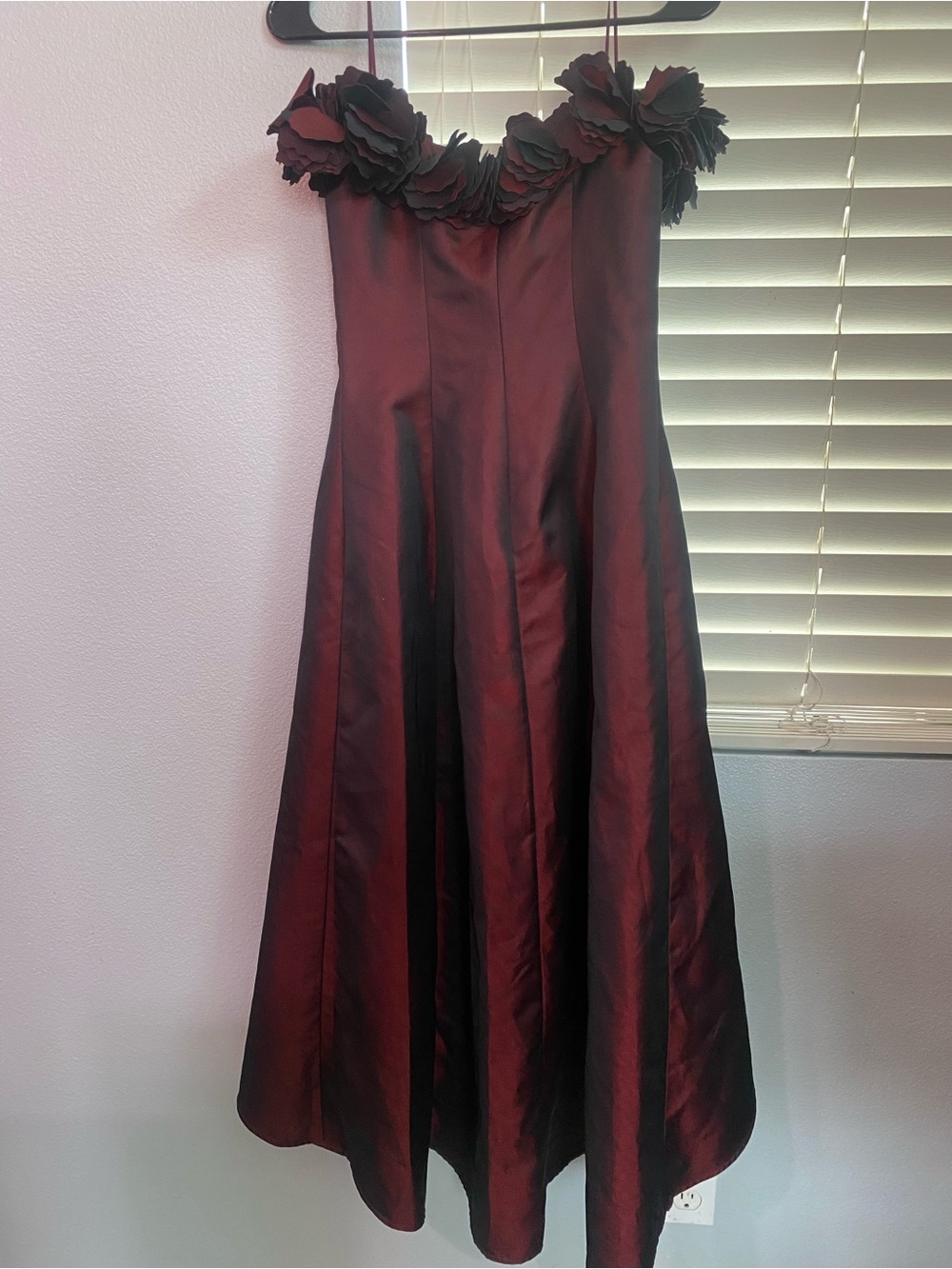 Burgundy Ruffled Tea-Length Dress - Picture 2 of 6